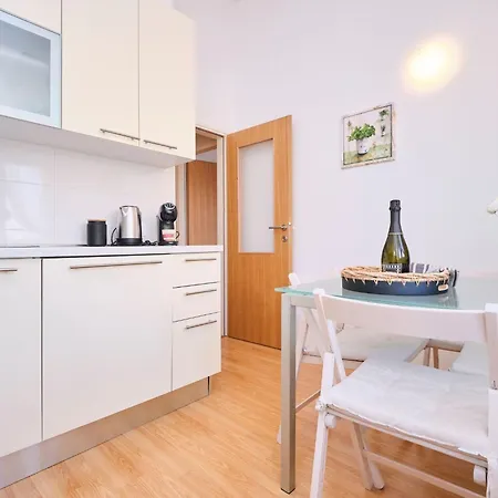 By Interhome Apartamento Split