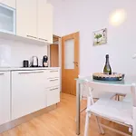 By Interhome Appartamento Spalato
