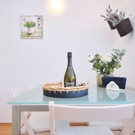 아파트 By Interhome *